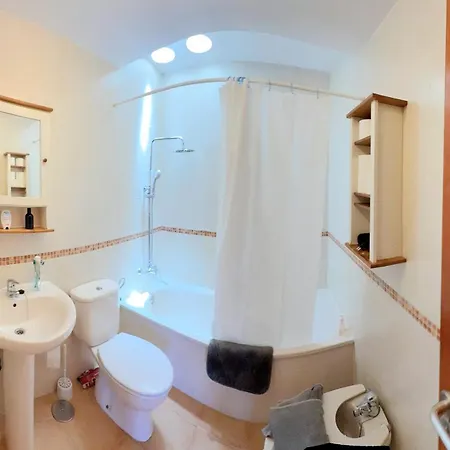 Villa Dar Nur Ideal For Families, Couples, And Digital Nomads With Private Pool Bbq Solarium